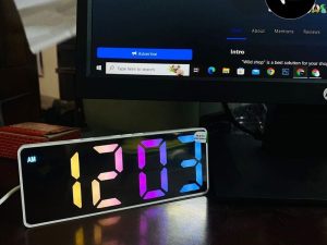 Digital LED clock